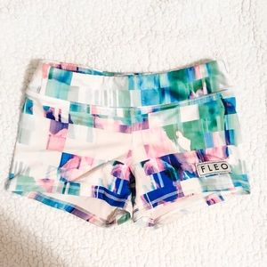 FLEO cloudshine Shorts